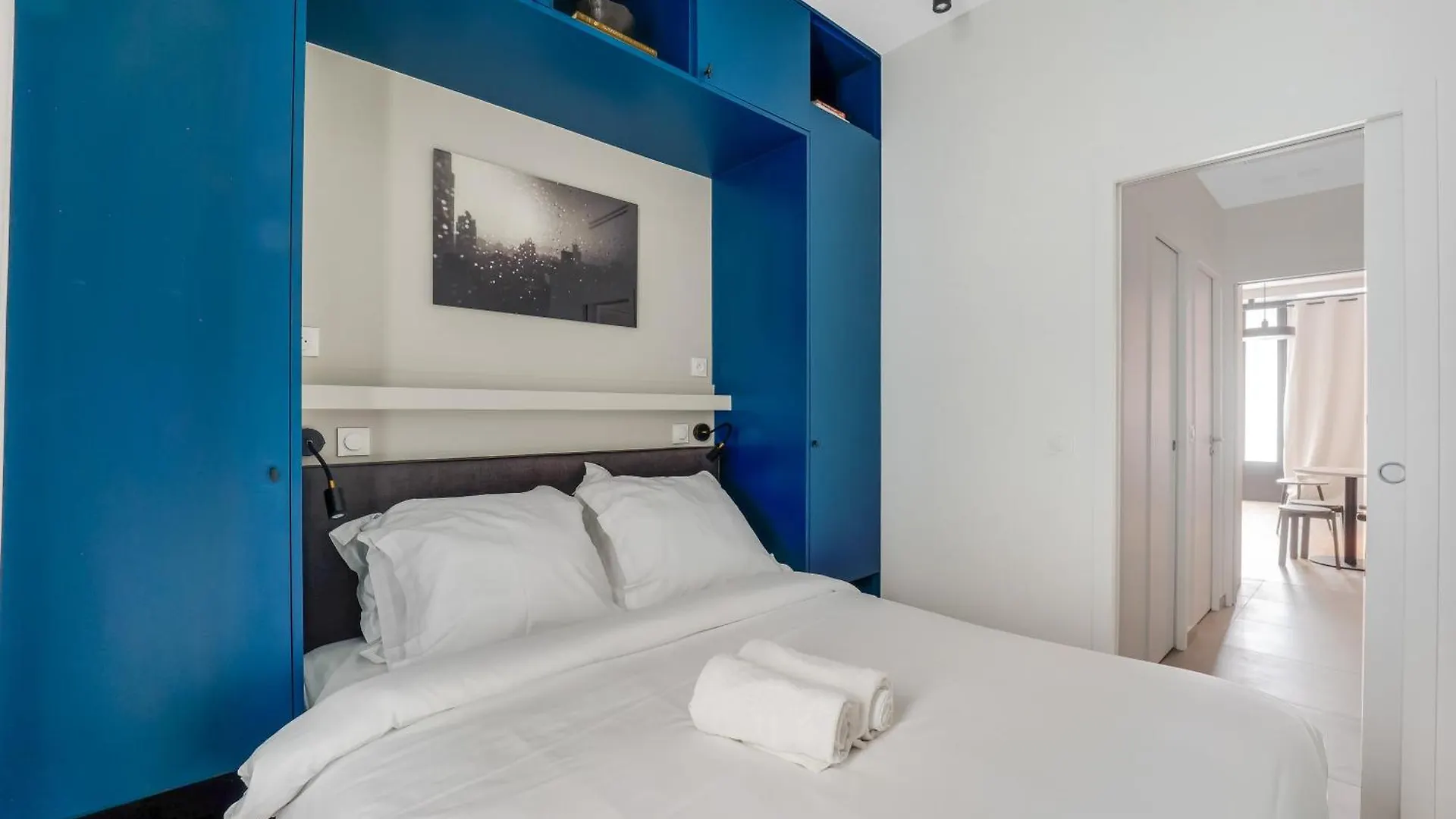 Apartment Magnifique Appartement Paris Xviie-Tout Equipe! France