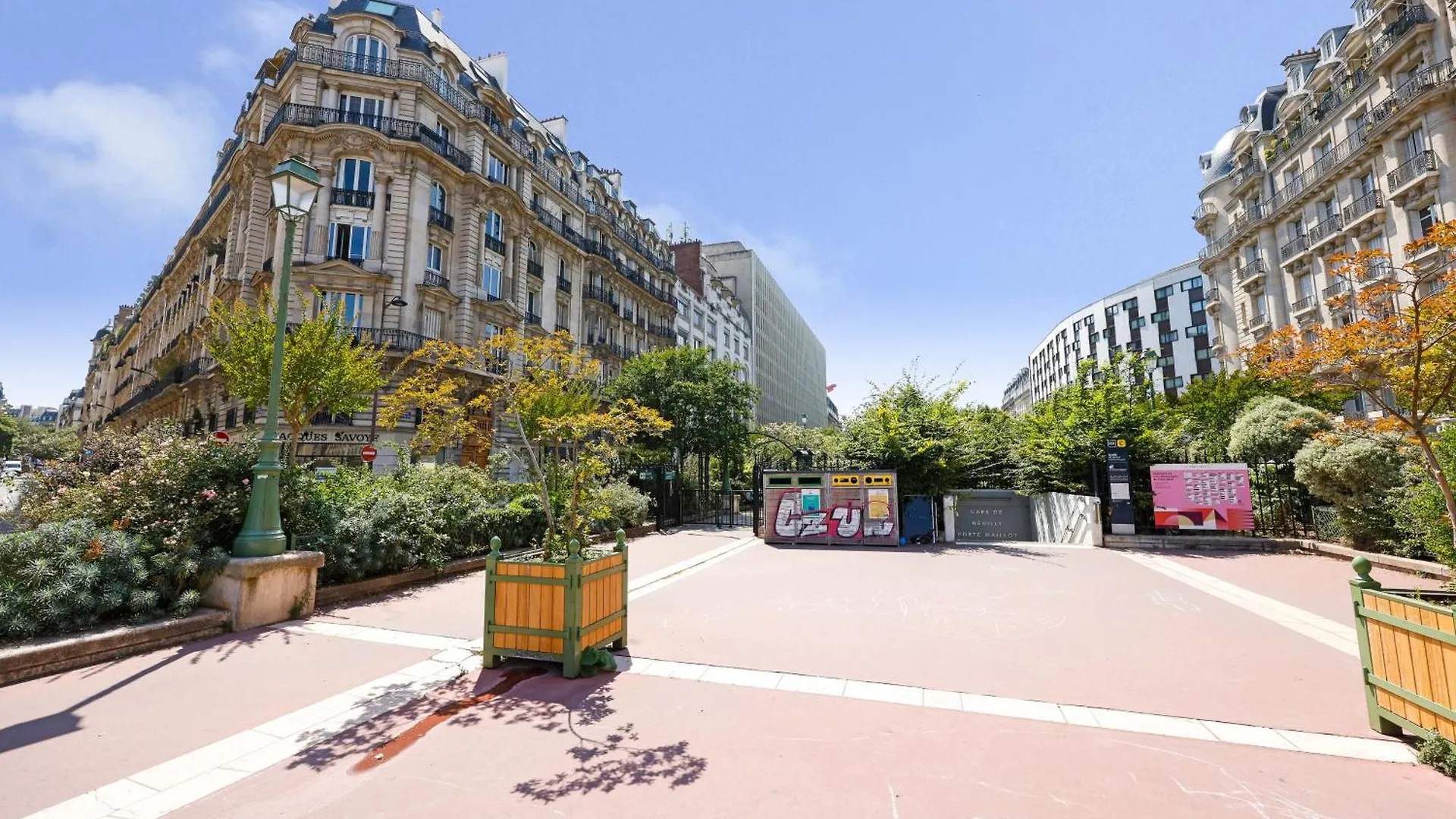 Apartment Magnifique Appartement Paris Xviie-Tout Equipe! France
